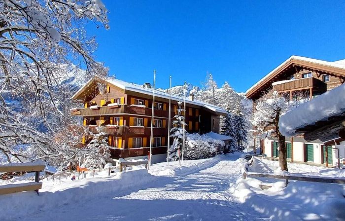 Hotel Bellevue - Traditional Swiss Hideaway