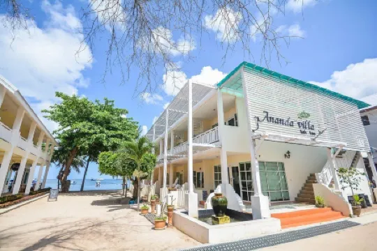 Ananda Villa Отели рядом с достопримечательностью «Sup Tao, Stand Up Paddle Boarding»