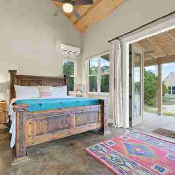 Hill Country Casitas Rooms
