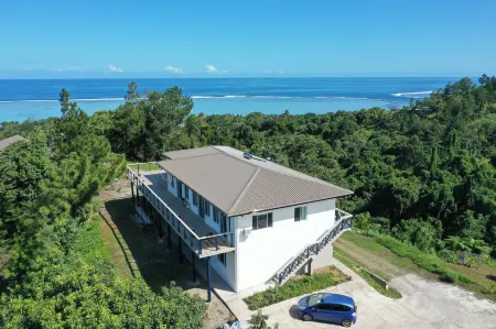 Belle Balise Отели в г. Уорик