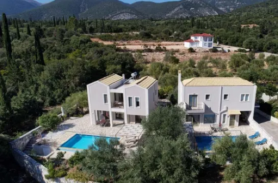 Villa Irineos With 2 Bedrooms and 3 Bathrooms