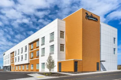 Radisson Hotel Pendleton Airport Hotels near Playground