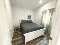 Charming Lakefront Cabin