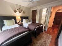 Cypress Cottage Home located in East Beach near everything Kiawah has to offer!