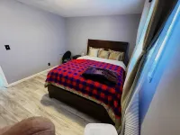 Charming 2-bedroom apartment in lovely Orchard Park Hotels near Eternal Flame Falls