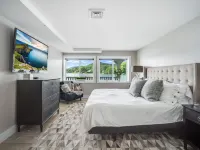 Escape to a Luxury Lakehouse Retreat- Chefs Indoor Outdoor Kitchen Hot Tub Steam 新費爾菲爾德酒店