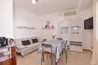 IzzHome Blue Sea Hotels in Nora