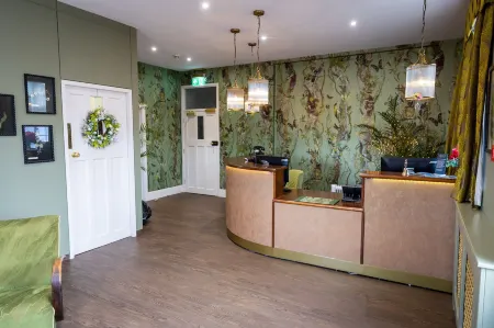 Maidens Tower B&B Отели в г. Холлингборн