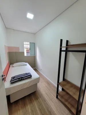 Self Hostel - Hostels