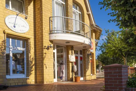 Hotel Hüttmann Отели в г. Ольдзум