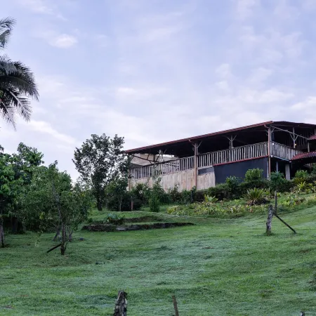 La Finca Azul