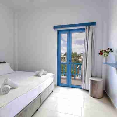 Porto Bello di Paros Studios Rooms