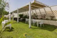 Villa Leonardo San Foca - Room, Pool & Restaurant Hotels in Melendugno