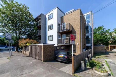 The South Wimbledon Collection