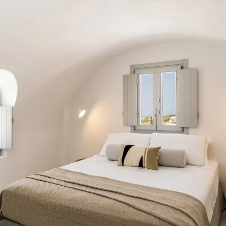 Arotron Santorini