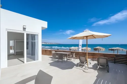 RAFFAELLO BEACH - Parvekkeita