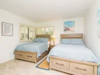 Renovated  Saddlebrook 1st Floor 2bd/2ba Condo w/Golf & Water Views