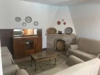 Casa da Avó Tita in the village of Vila Nova, Coimbra Hotel a Miranda do Corvo
