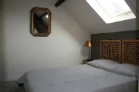 Sea cottage with garden in St Vaast la Hougue / Tatihou (UNESCO site)/ WIFI