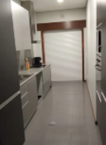 Apartment with view and pool access 900 meters from the beach