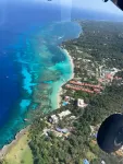 Beautiful and comfortable 2 bedroom unit, full furnished and close the beach.
