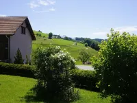 Loft in the countryside with garden access and sauna Hotels in Hinterland