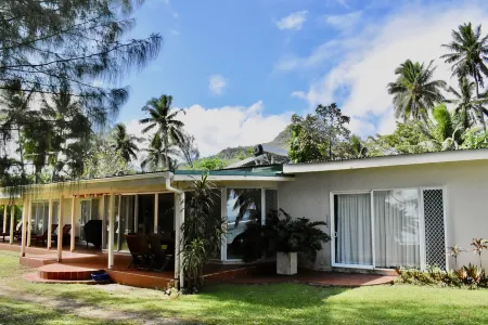 Ra Mura - idyllic beachfront retreat