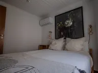 Charming House in Casal Águas de Verão with Mountain Views Hotels in Castelo Branco