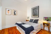 Luxury apartment with private Pool & Garden