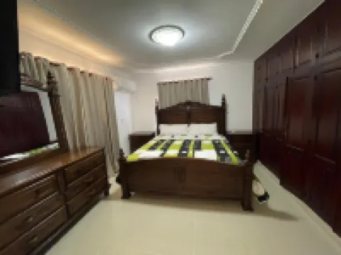 3 bedroom furnished apartment with pool gym parking 24 hours security Các khách sạn ở 