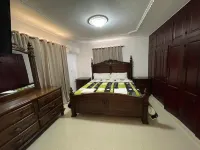 3 bedroom furnished apartment with pool gym parking 24 hours security Hotels near Jose Peiwonsky E Hijos Almacen