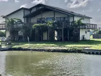 Quail drive Canal house pet friendly & water front