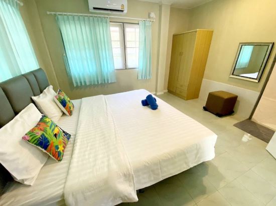 Beachfront 2 bedroom villa
