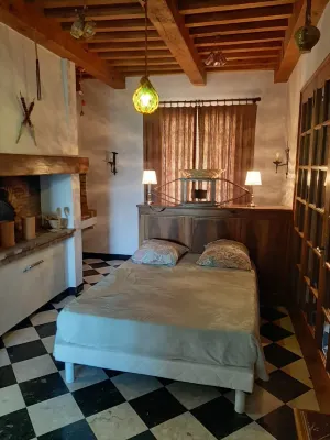 Villa rental in APT Hotels near Cathedral Sainte-Anne d'Apt