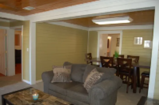 Captain's Cabin Historic Darien Ga