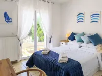 Luxurious and family friendly villa with large private pool 5 mins from Skiathos