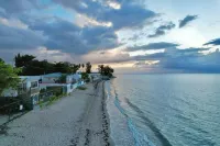 CASA FAUSTO BEACHFRONT VILLA