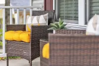 3BR - Pet-Friendly & Close to Downtown Greer Hotels in Greer