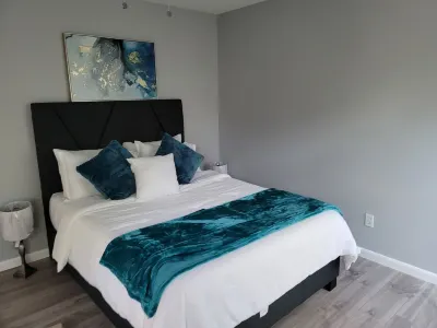 You've made it Home Hotels near Cypress Lakes Golf Course
