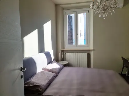 TWO-ROOM APARTMENT with kitchen-PAVIA-near the center Отели рядом с достопримечательностью «Университет Павии»