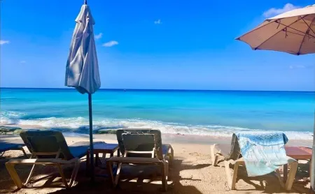 Luxury Beachfront Apartment