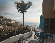 Luxury 2BR Condo at Pinnacle in the Romantica Zone