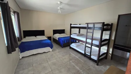 Chácara Edson Mota Отели в г. Майринки