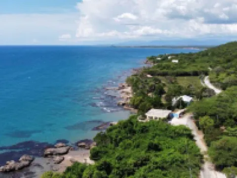 Hidden Treasure, Ocean View Villa w/ private pool. Hotels in Treasure Beach