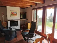 Cozy vacation apartment with lake view, quiet location