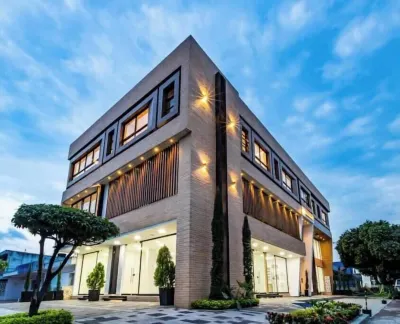 MODERNO LOFT. CAOBOS COLIVING+COWORKING. ZONA ROSA Hotels in 