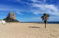 APARTMENT NEW EXCEPTIONAL VIEW ON A COLINNE FACING THE SEA (a swimming pool) Hotels in Benissa