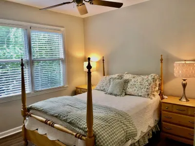 Relaxing retreat on Otter Falls with views of Grandfather Mountain.