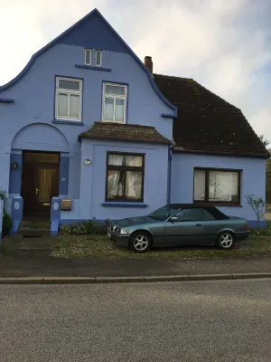 Moly 2 accommodation with garden