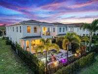Beautiful House with Pool in Reunion Orlando 10 Minutes from Disney